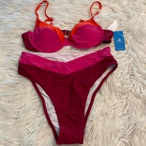 CUPSHE Swim bottom size S and top size M brand new with tag both pieces